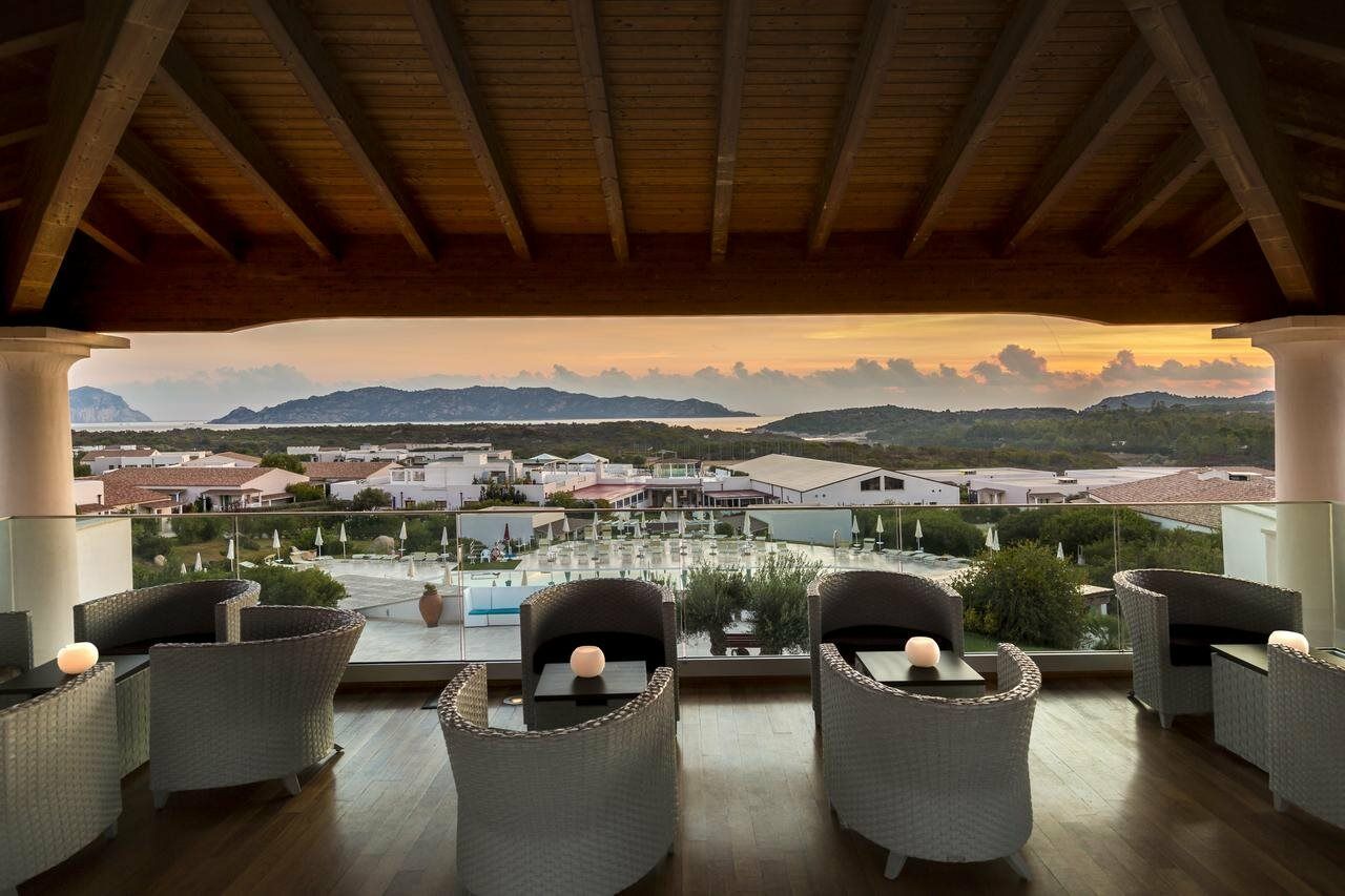 Grande Baia Resort & Spa San Teodoro  Esterno foto