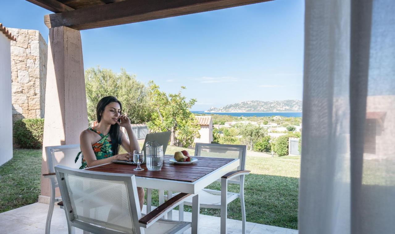 Grande Baia Resort & Spa San Teodoro  Esterno foto